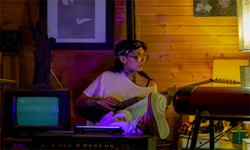 拍完的視頻怎么去水印呢